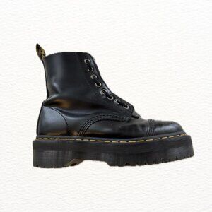 DR. MARTENS - Women's Quad Retro Sinclair - Polished Smooth Leather Boots - Blk